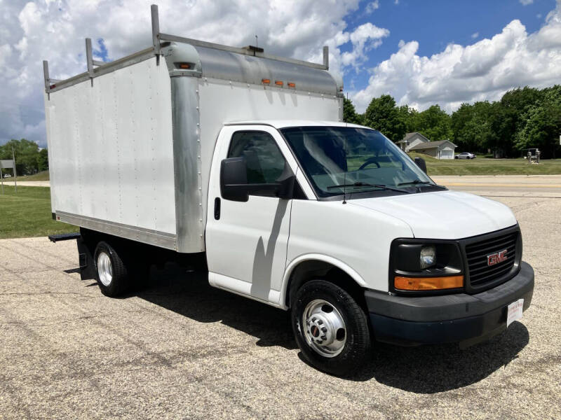 2015 GMC Savana