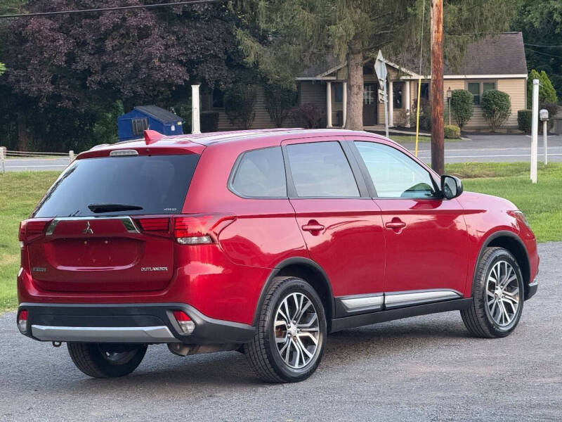 2018 Mitsubishi Outlander ES