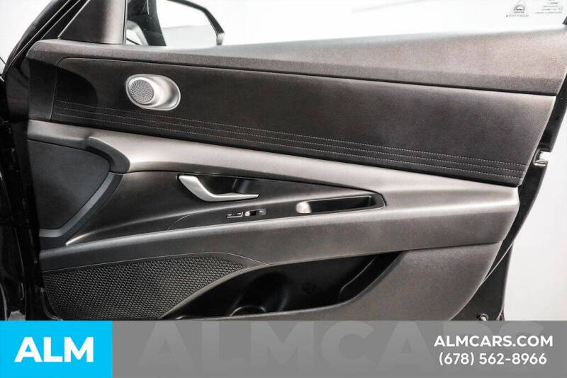 2022 Hyundai Elantra