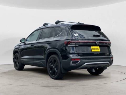 2025 Volkswagen Taos SEL 4Motion