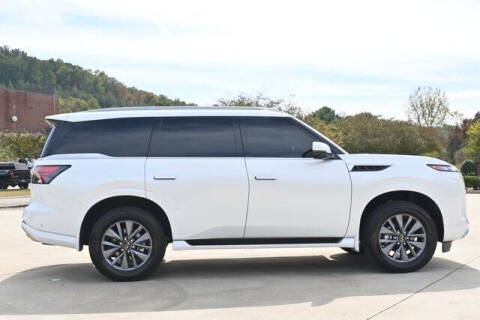 2025 Infiniti QX80 Pure