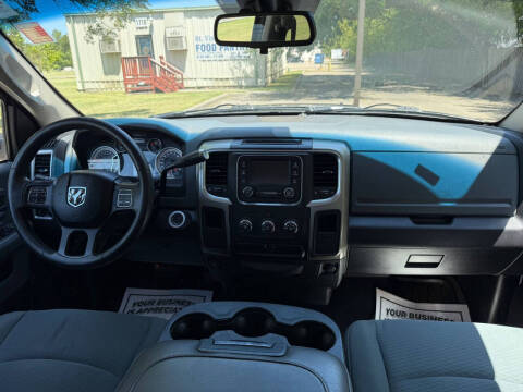 2013 RAM 1500 SLT