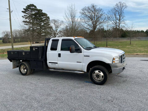 2006 Ford F-350 Super Duty for sale at GTO United Auto Sales LLC in Lawrenceville GA