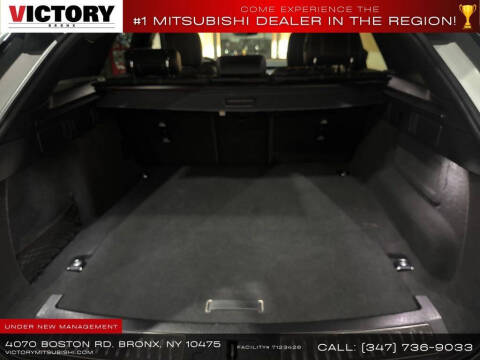 2022 Land Rover Range Rover Velar P250 R-Dynamic S