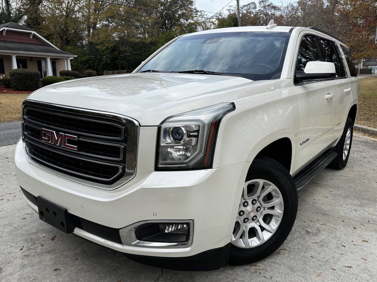 2015 GMC Yukon SLT 4x4 4dr SUV's photo