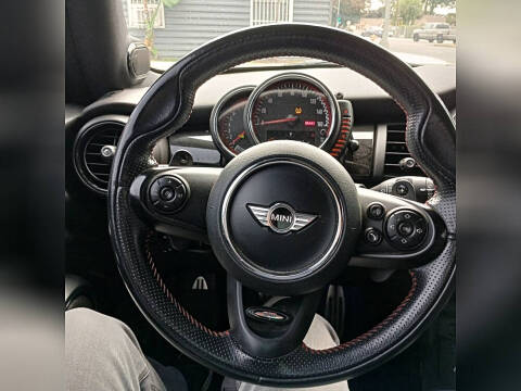 2017 MINI Hardtop 2 Door John Cooper Works