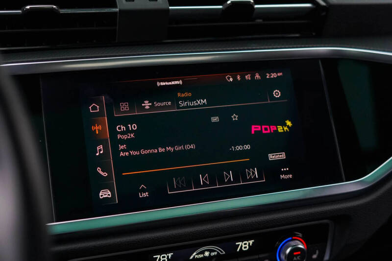 2022 Audi Q3 quattro S line Premium 45 TFSI