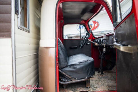 1951 International L-130