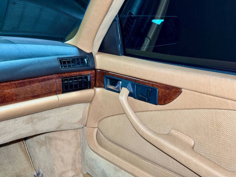 1982 Mercedes-Benz 380-Class 380 SEC