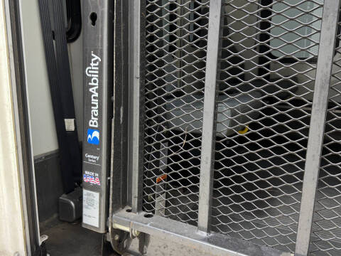 2016 Ford E-Series E-350 SD