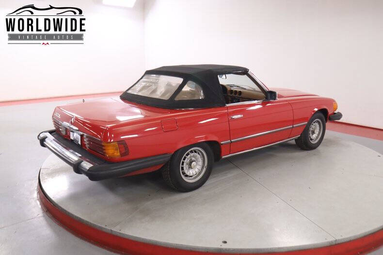 1976 Mercedes-Benz 450-Class