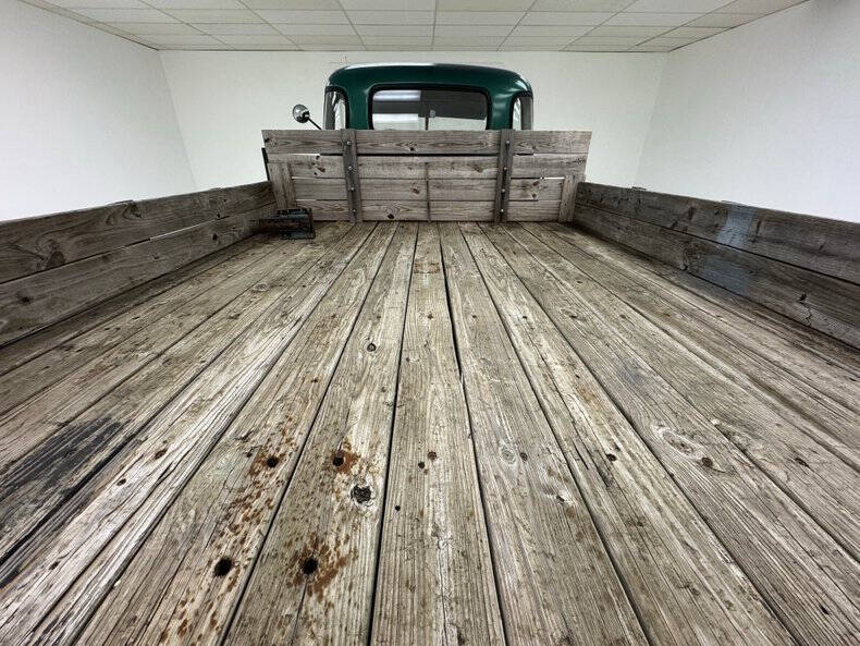 1952 Chevrolet C/K 3500 Series