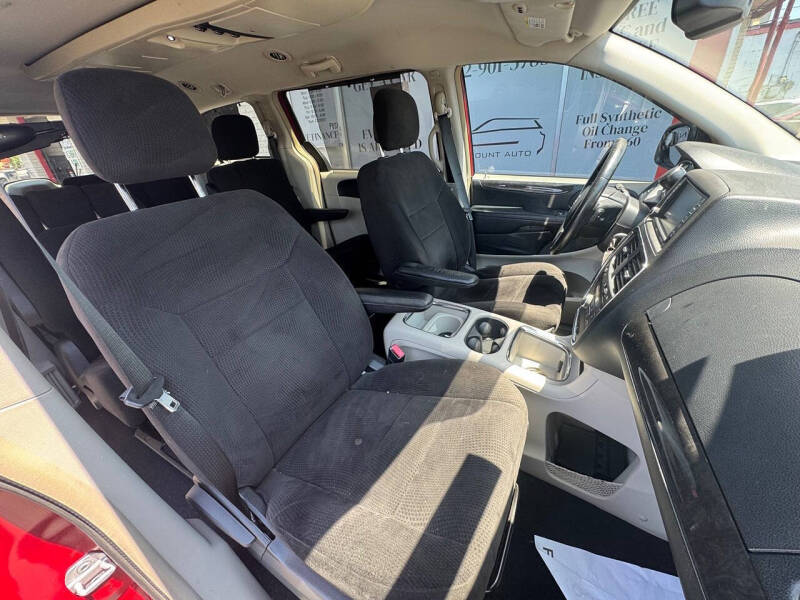 2012 Dodge Grand Caravan Crew