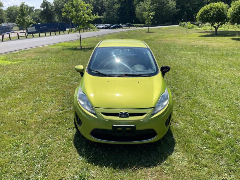 2011 Ford Fiesta SE