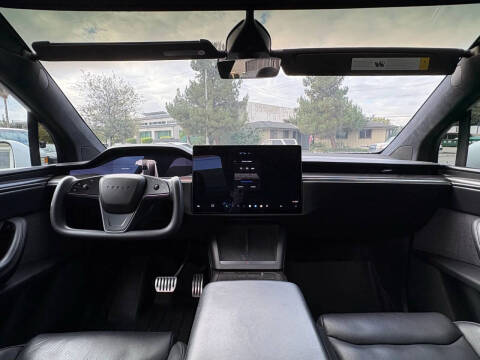 2022 Tesla Model X Plaid