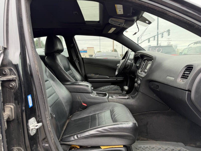 2015 Dodge Charger SE