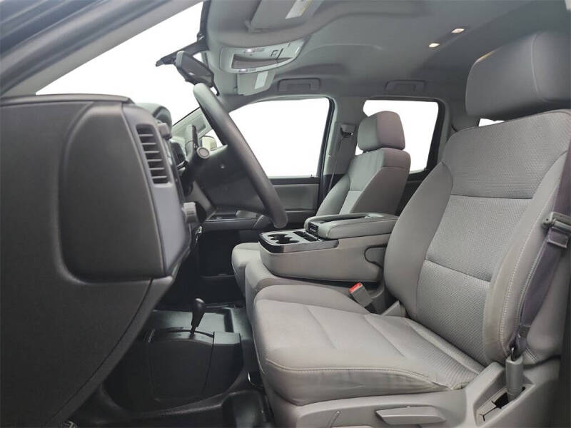 2017 Chevrolet Silverado 1500 Custom