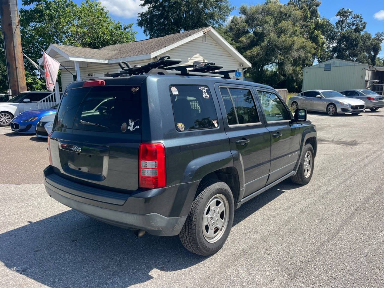 2014 Jeep Patriot for sale at Hobgood Auto Sales in Land O Lakes, FL