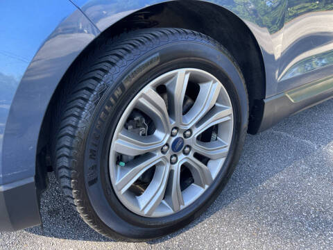 2019 Ford Edge Titanium