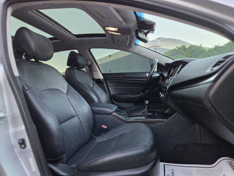 2016 Kia Cadenza Premium