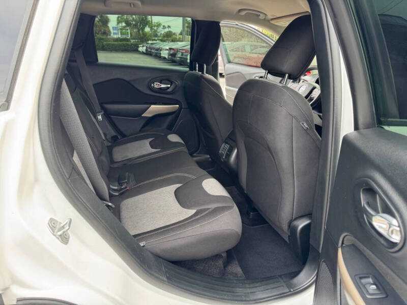 2018 Jeep Cherokee Latitude