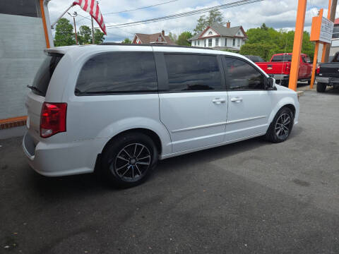 2015 Dodge Grand Caravan R/T