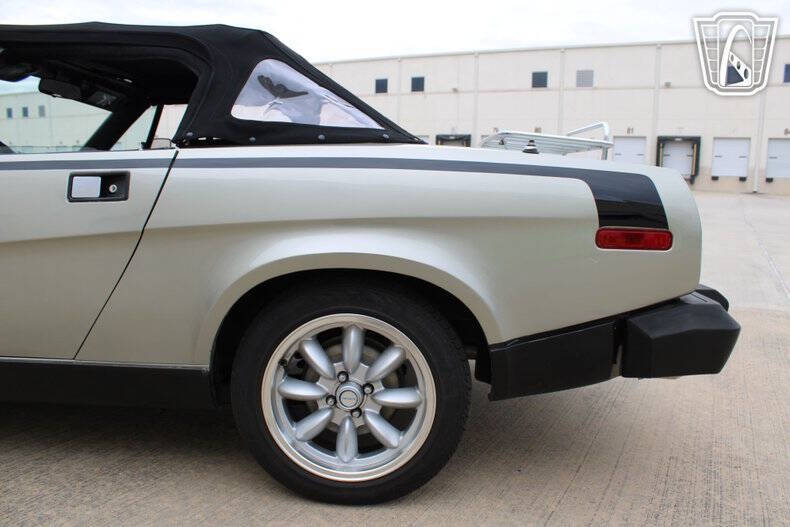 1980 Triumph TR8