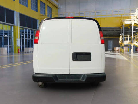 2018 Chevrolet Express 2500