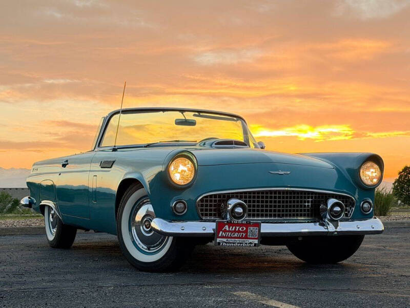 1956 Ford Thunderbird
