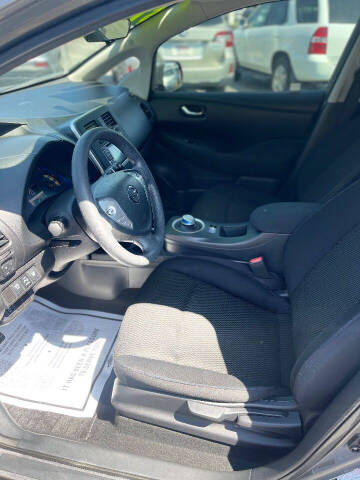 2016 Nissan LEAF S-24