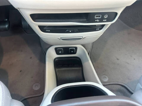 2018 Chrysler Pacifica Touring L Plus