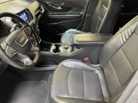 2023 GMC Terrain AT4