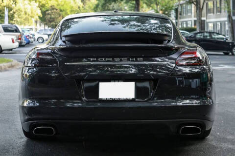 2011 Porsche Panamera 4