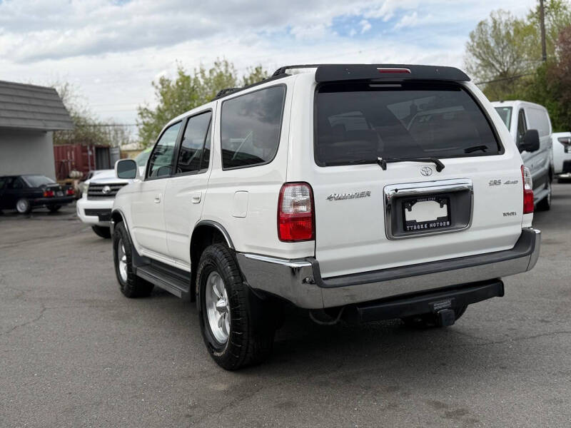 2002 Toyota 4Runner SR5
