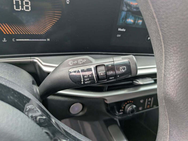 2024 Kia Sorento LX