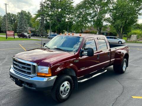 2000 Ford F-350 Super Duty for sale at Dittmar Auto Dealer LLC in Dayton OH