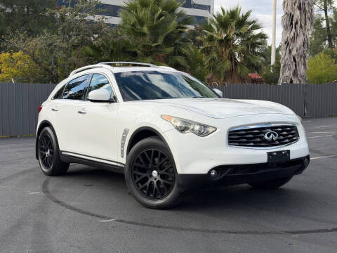2011 Infiniti FX35