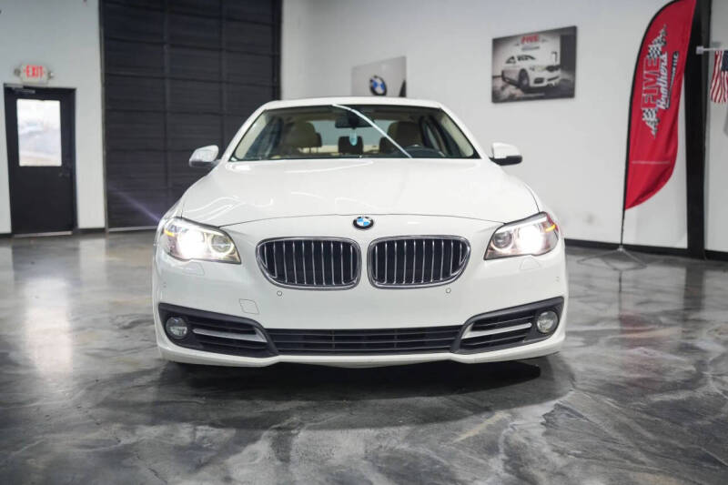 2015 BMW 5 Series 528i