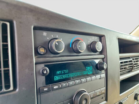 2023 GMC Savana 3500