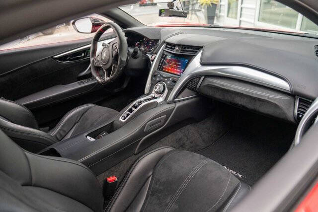 2017 Acura NSX 8