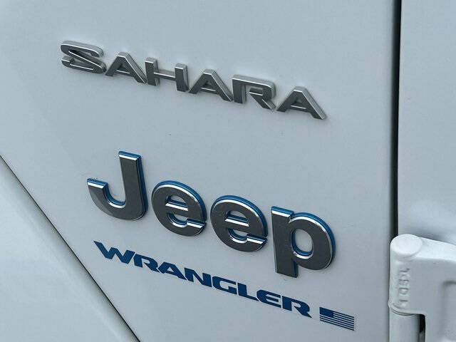 2024 Jeep Wrangler Sahara 4xe