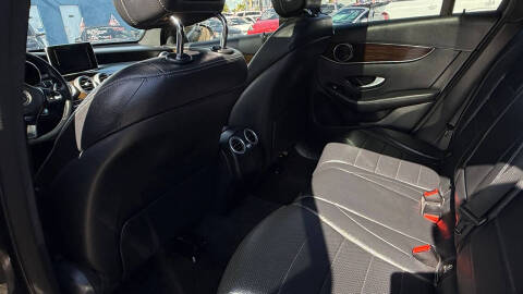 2019 Mercedes-Benz GLC GLC 300