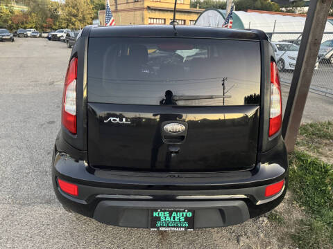 2013 Kia Soul +