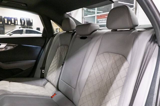 2022 Audi S4 3.0T quattro Premium