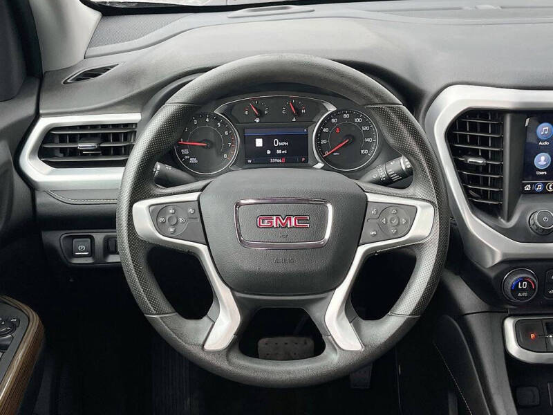 2023 GMC Acadia SLE