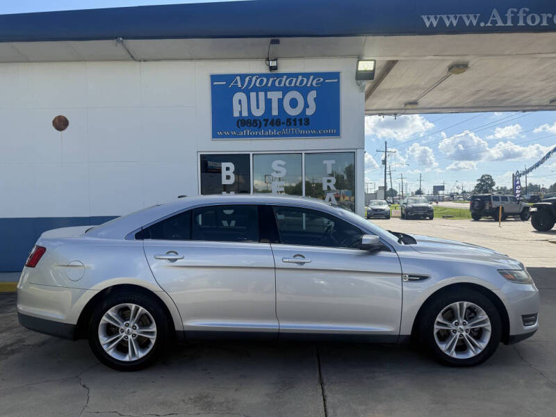 2015 Ford Taurus SEL