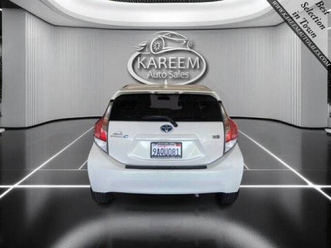 2015 Toyota Prius c Three