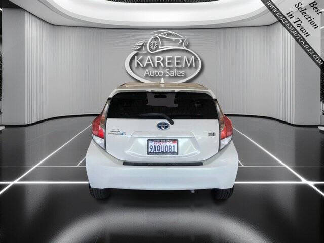 2015 Toyota Prius c Three