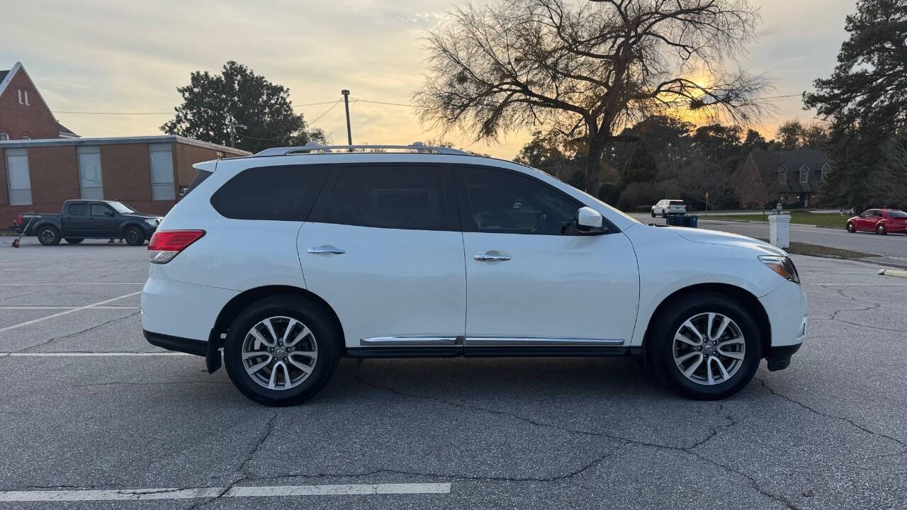 2015 Nissan Pathfinder for sale at Caropedia in Dunn, NC