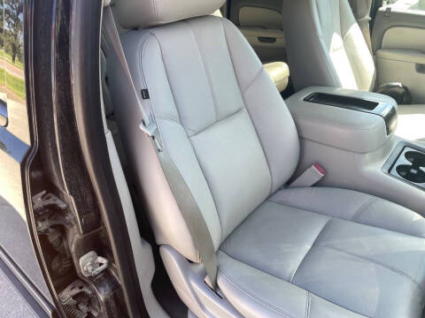 2014 Chevrolet Suburban LT